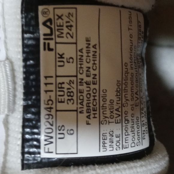 File White Disruptors - Picture 5 of 5